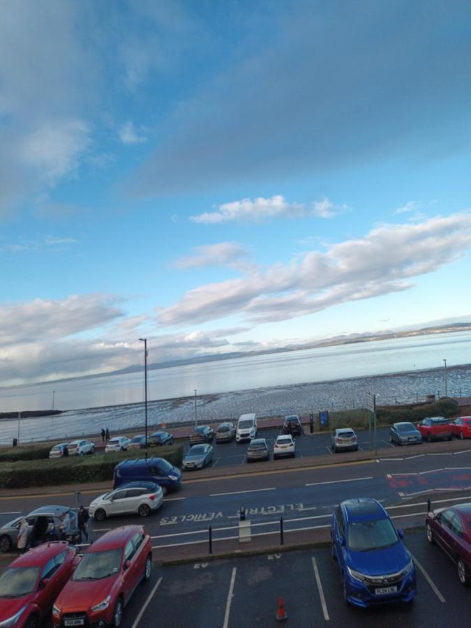 Eden Vale Ground Floor Sea View Apartment Morecambe Zewnętrze zdjęcie